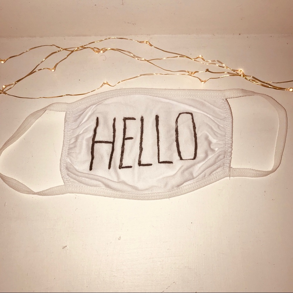 Hello Mask - Picture 4 of 4